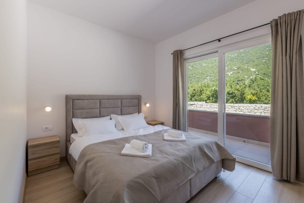 kutne-garniture-1-47